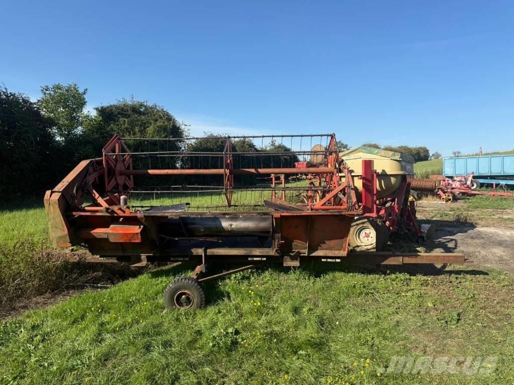 Deutz-Fahr M 2680 Mietitrebbiatrici