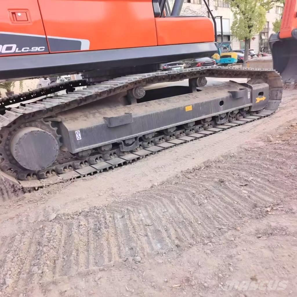 Doosan DX 300 LC Escavatori cingolati