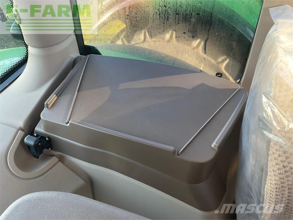 John Deere 6R 110 Trattori