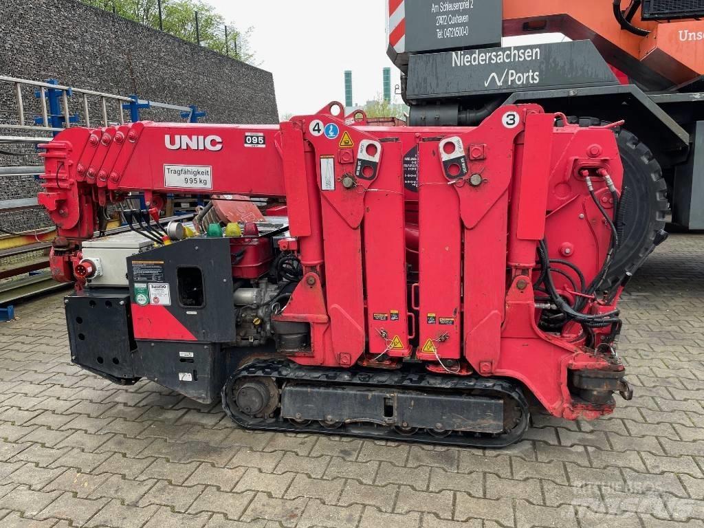 Unic URW-095 Mini gru