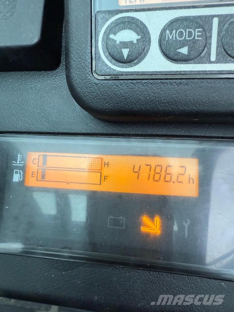 Toyota 02-8 FGJF 35 Carrelli elevatori GPL