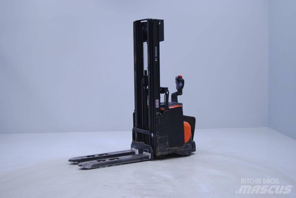 Toyota SWE140L Transpallet uomo a terra