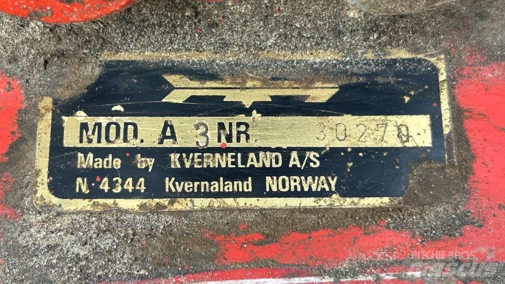 Kverneland A3 4X16 Aratri convenzionali