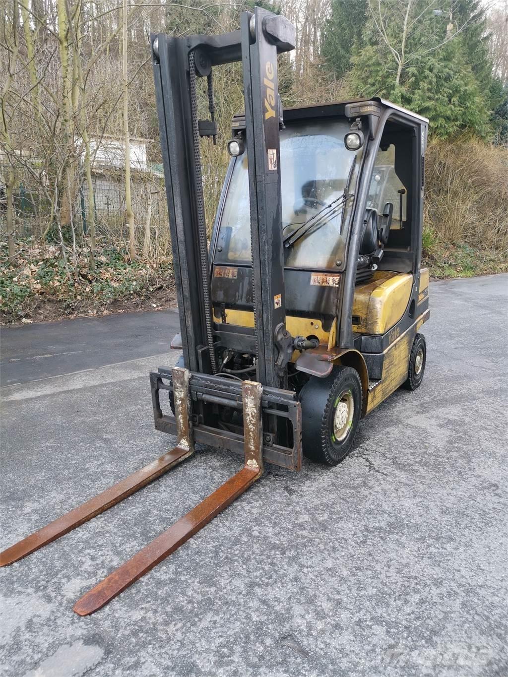 Yale GDP25VX-V Carrelli elevatori diesel