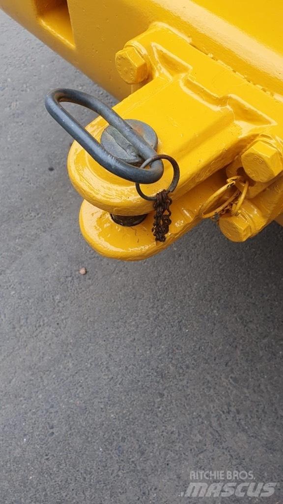 Volvo L 90 D Pale gommate