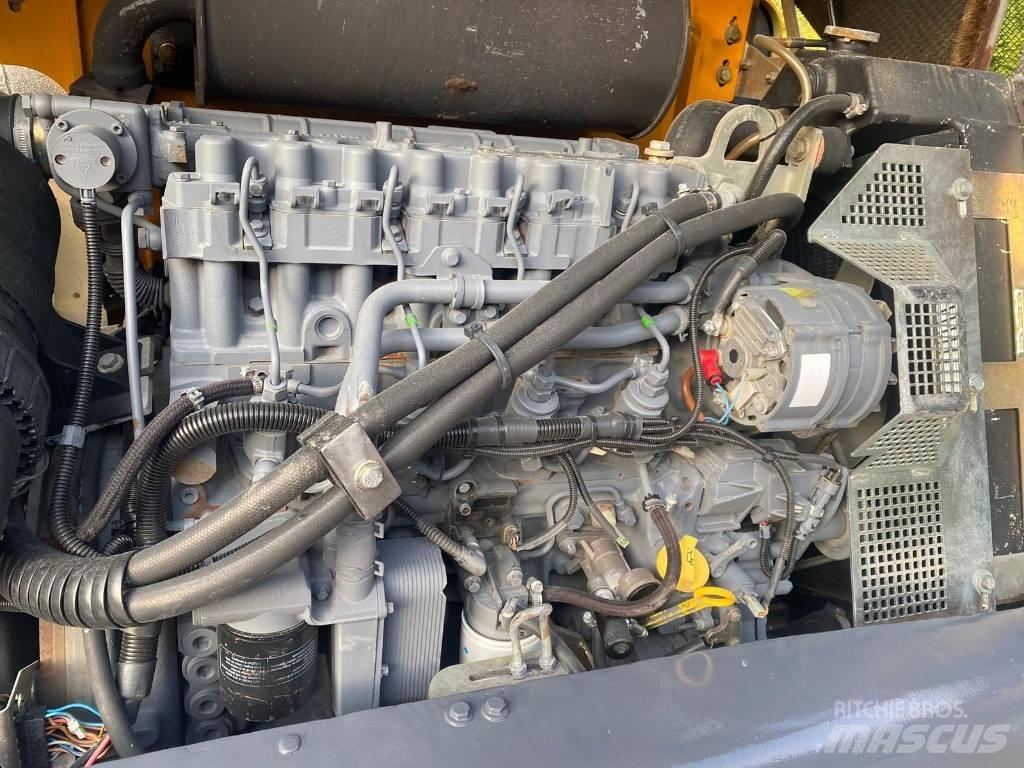 Terex TL 80 Pale gommate