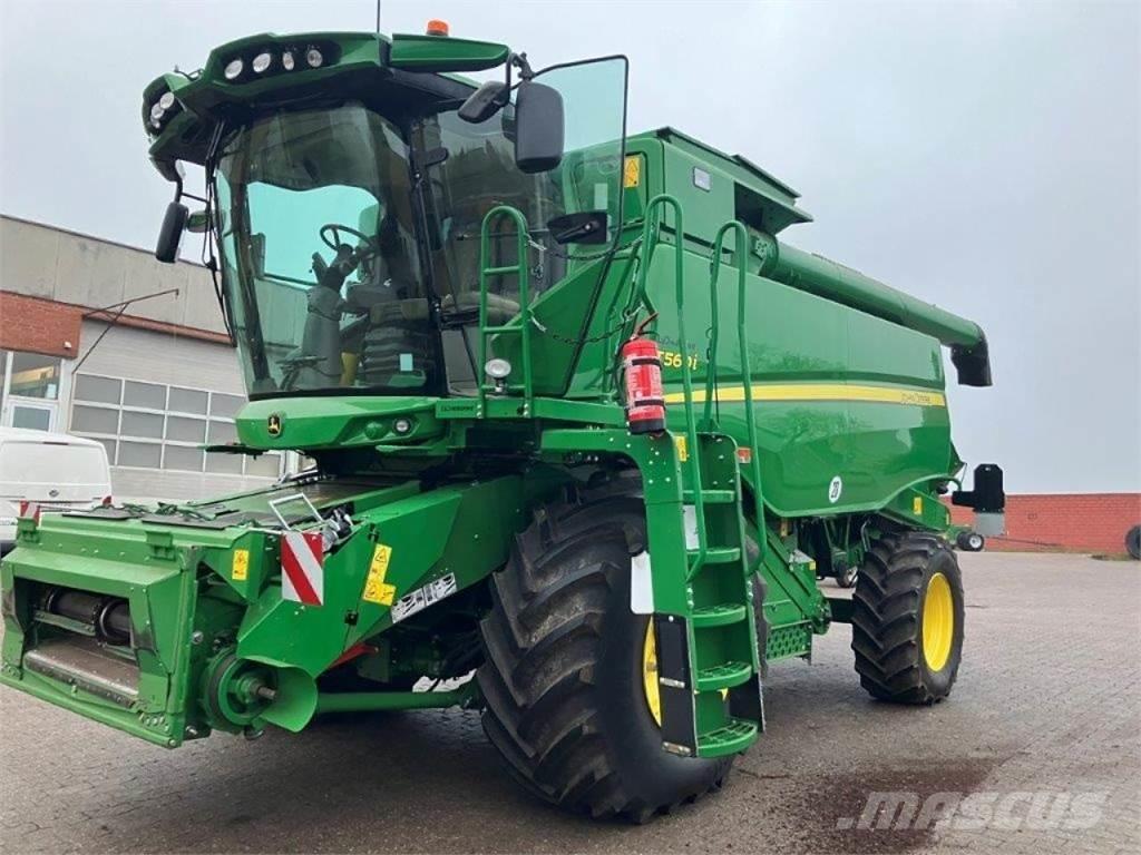 John Deere T560 Mietitrebbiatrici