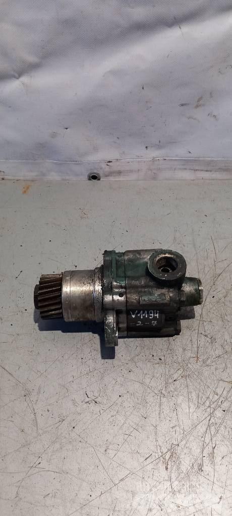 Volvo FH 12    2105480 Componenti idrauliche