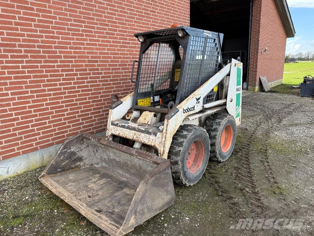 Bobcat 643 Mini Pale Gommate