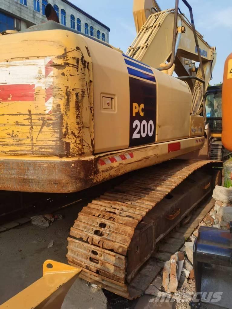 Komatsu PC 200-7 Escavatori cingolati