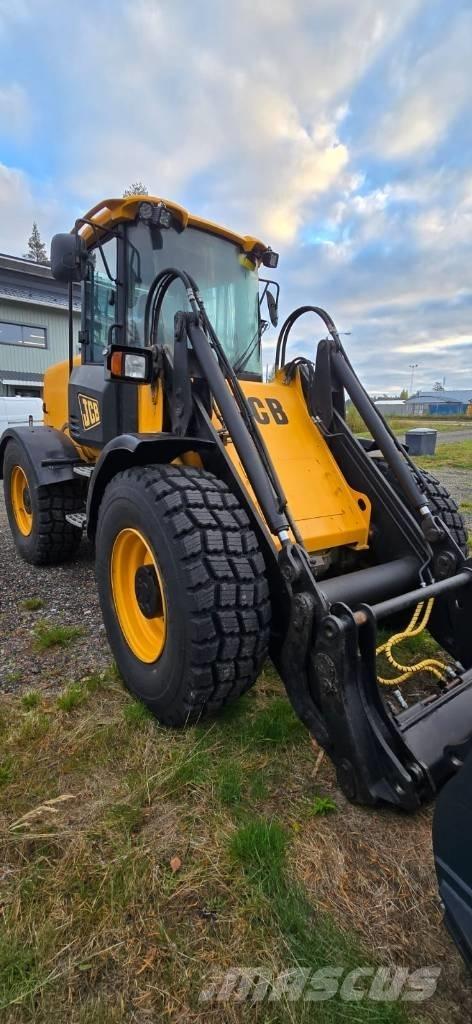 JCB 412 S Pale gommate
