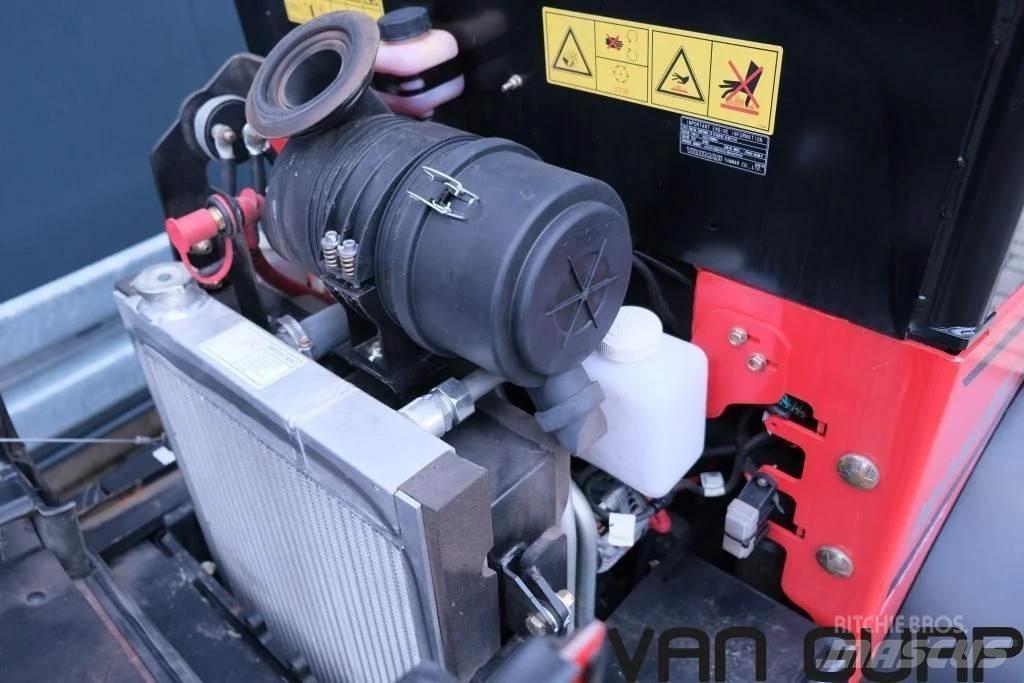 Manitou MLA3-35H Pale gommate