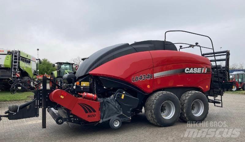 Case IH LB434R Presse quadre