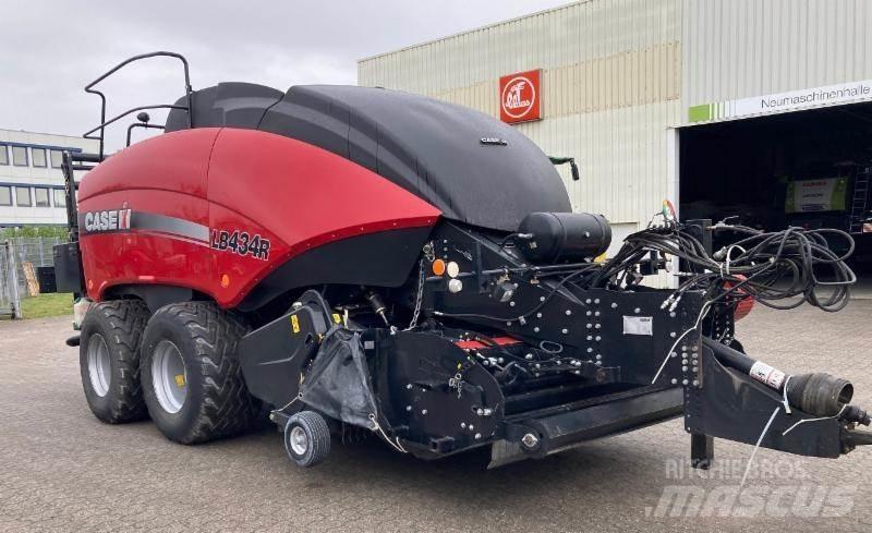 Case IH LB434R Presse quadre