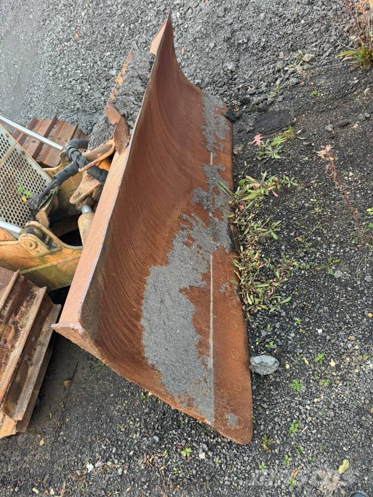 CASE 1150 E Dozer cingolati