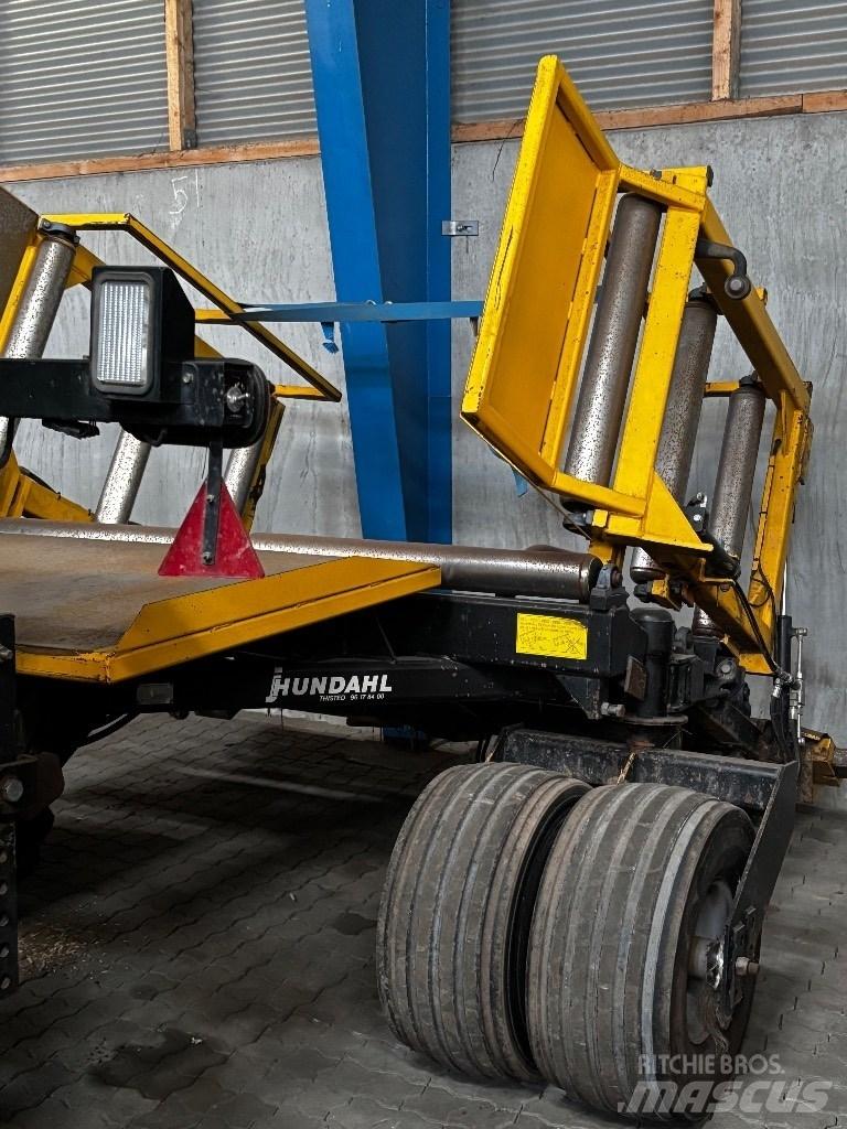 New Holland BB 9090 Presse quadre