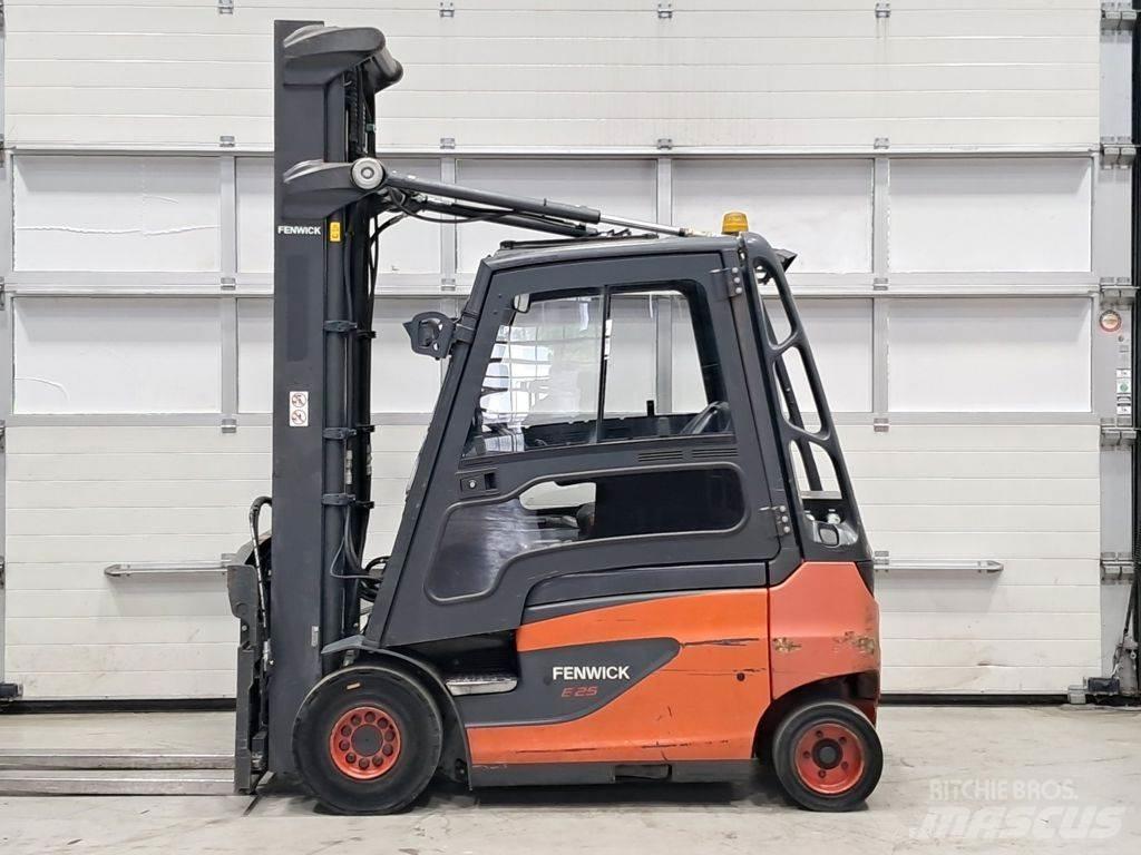 Linde E25-01 Carrelli elevatori elettrici