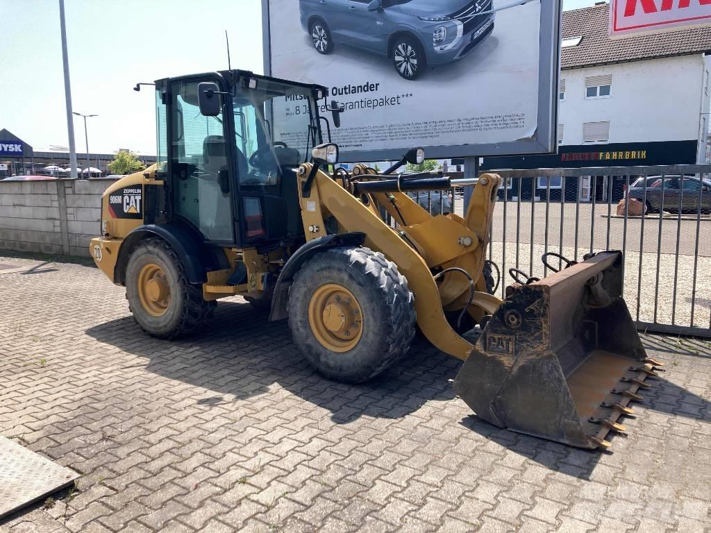 CAT 906 M Pale gommate