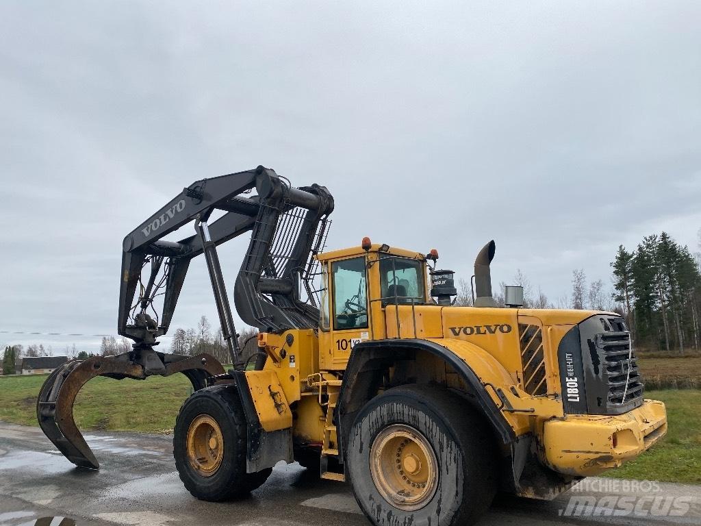 Volvo 180 E HighLift Pale gommate