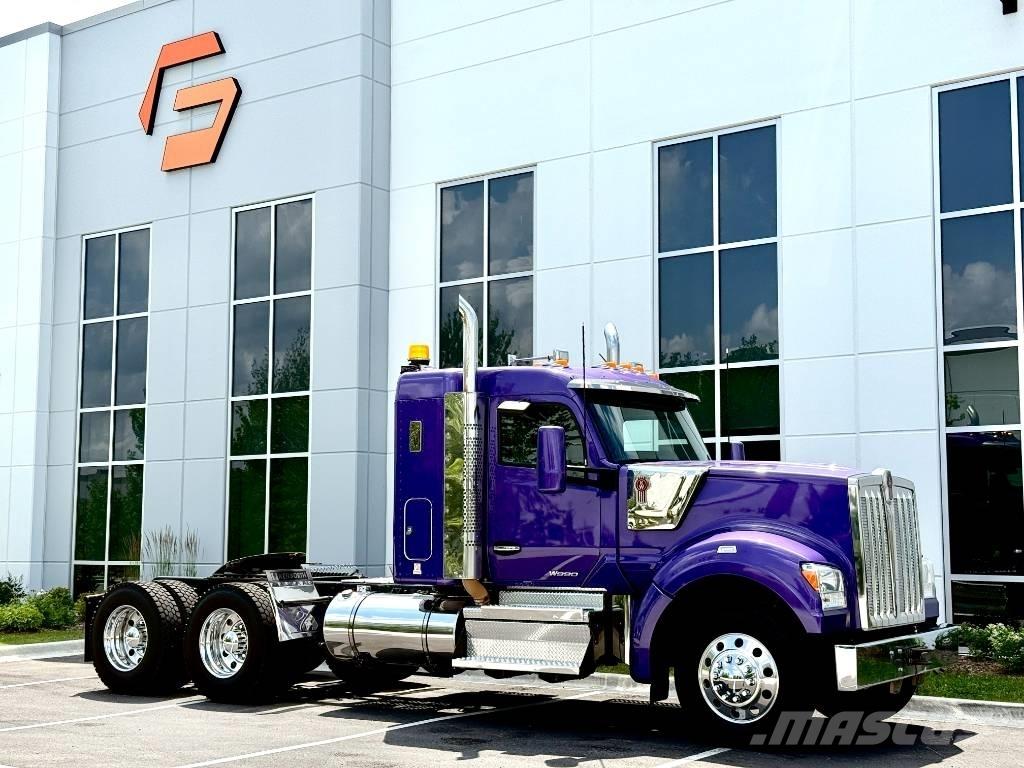 Kenworth W 990 Motrici e Trattori Stradali