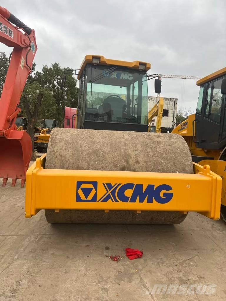 XCMG XS183 J Rulli monotamburo