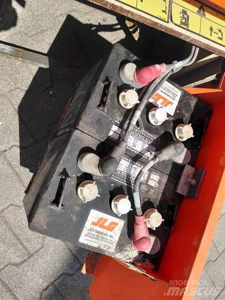 JLG 1230 ES Piattaforme a pantografo