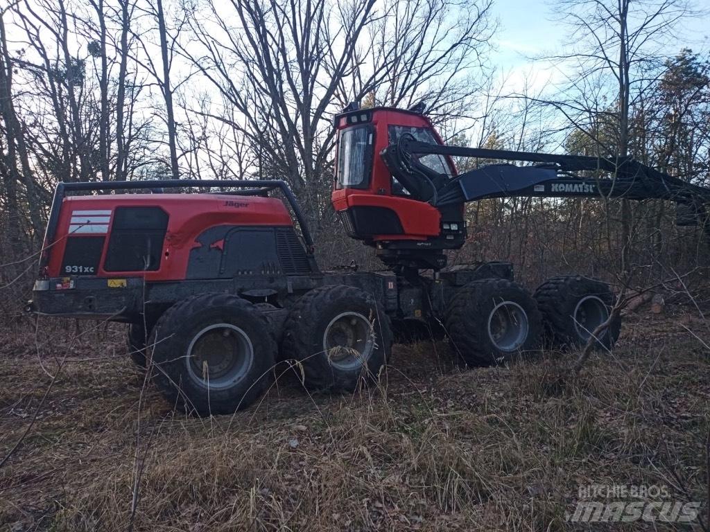 Komatsu 931 XC Abbattitrici, Disboscatrici