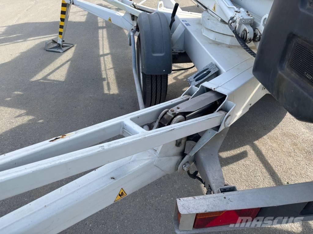 Dino 210 XT Piattaforme aeree su rimorchio