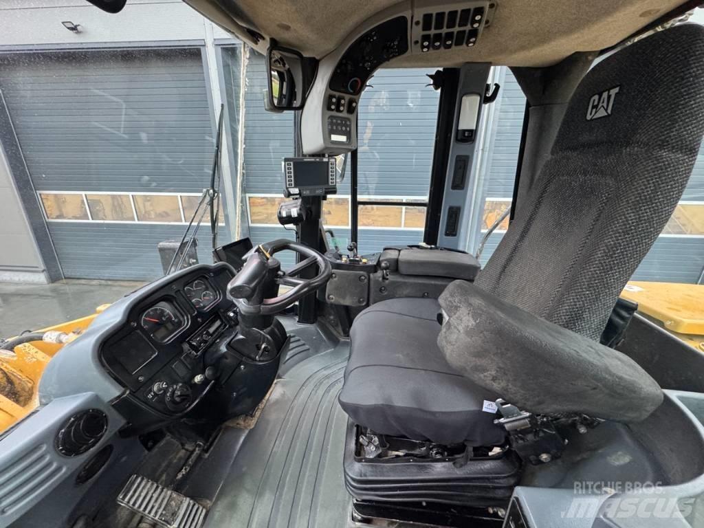 CAT 962 H Pale gommate
