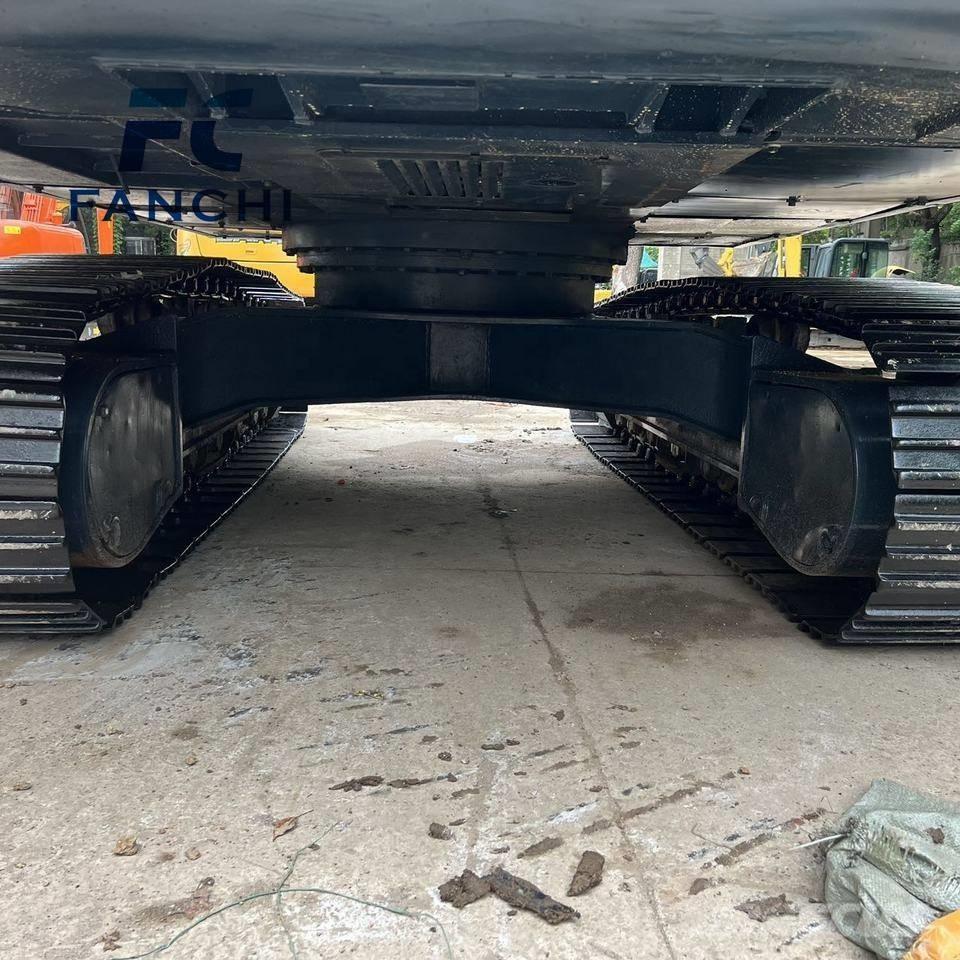 Hyundai 220LC-9S Escavatori cingolati