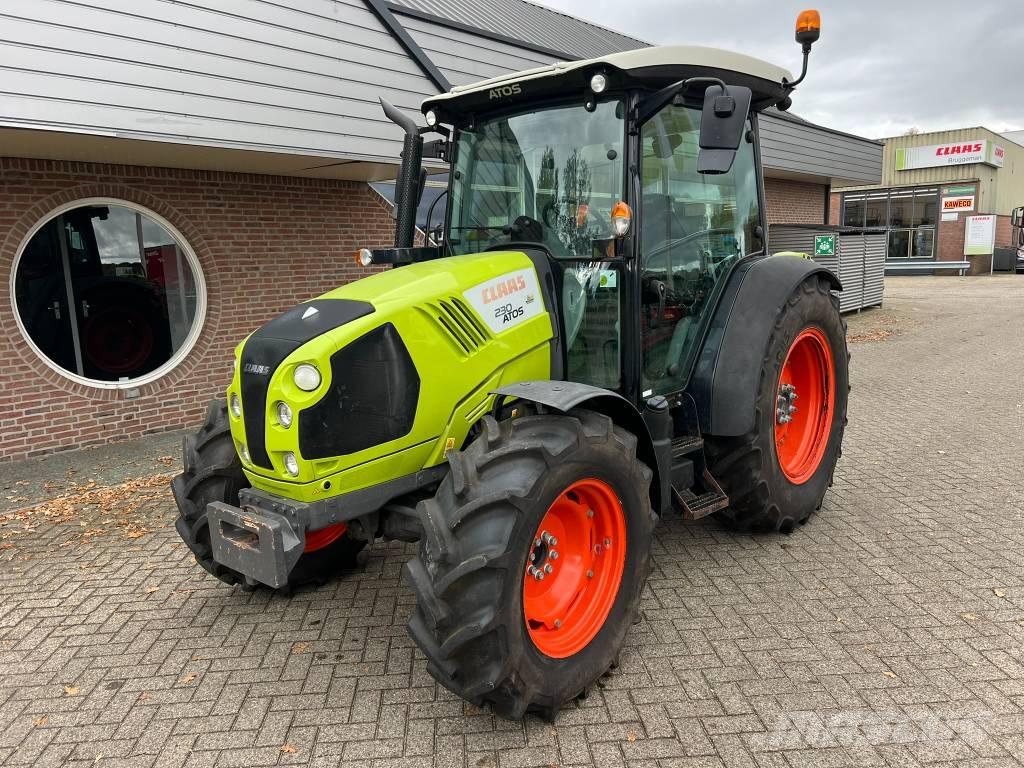 CLAAS Atos 230 Trattori