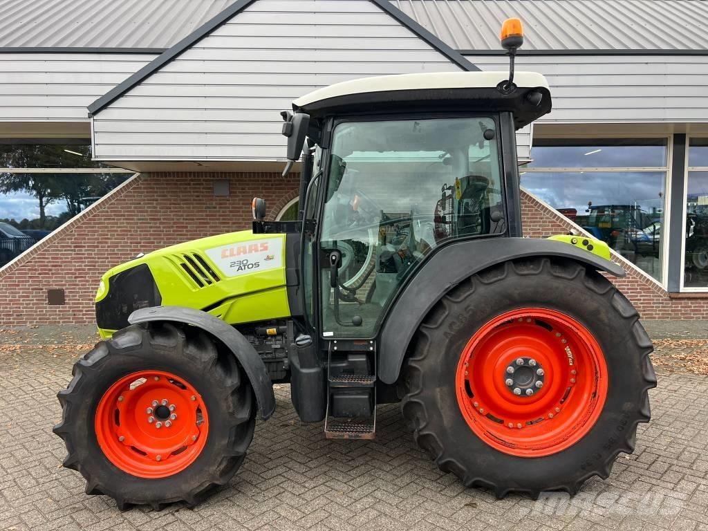 CLAAS Atos 230 Trattori