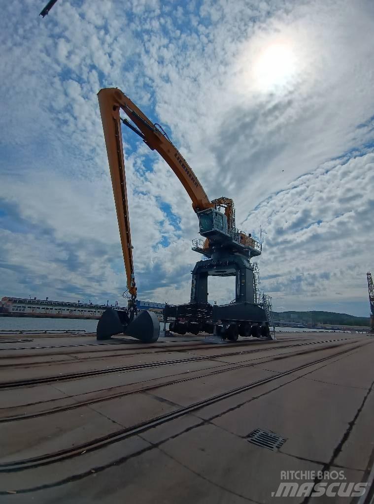 Liebherr LH 150 M Movimentazione rifiuti