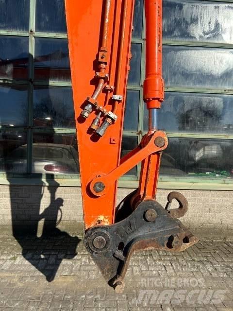 Hitachi ZX 160 W Escavatori gommati