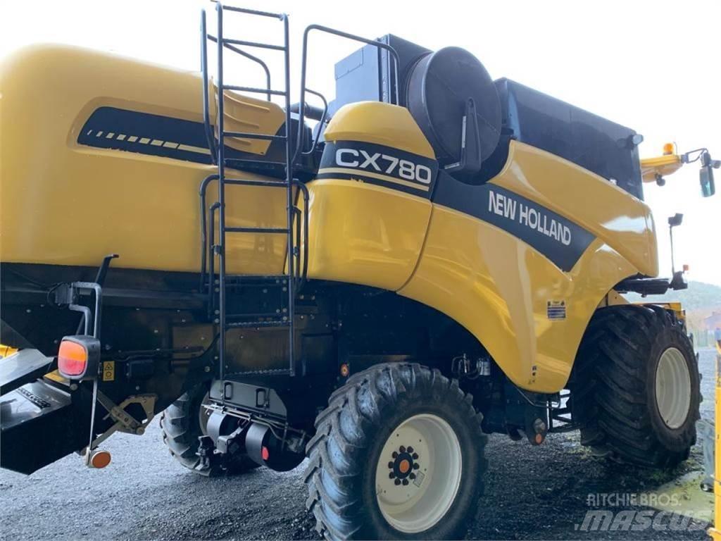 New Holland CX780 Mietitrebbiatrici
