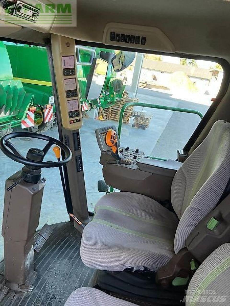 John Deere t560hm Mietitrebbiatrici