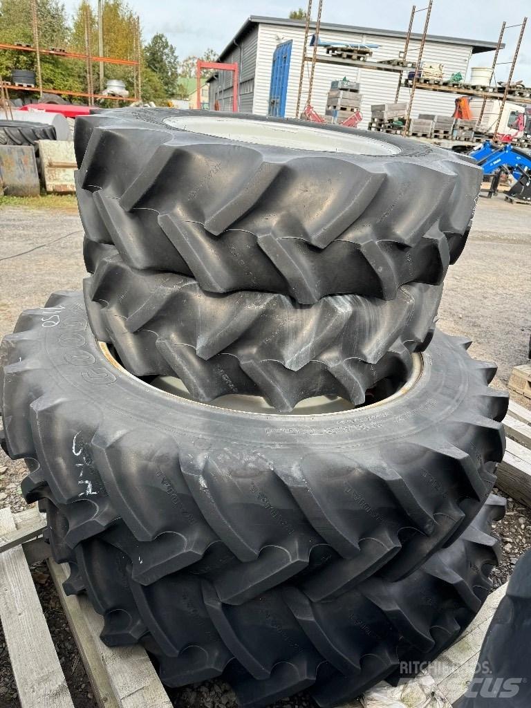 Goodyear 13.6R38 Pneumatici, ruote e cerchioni