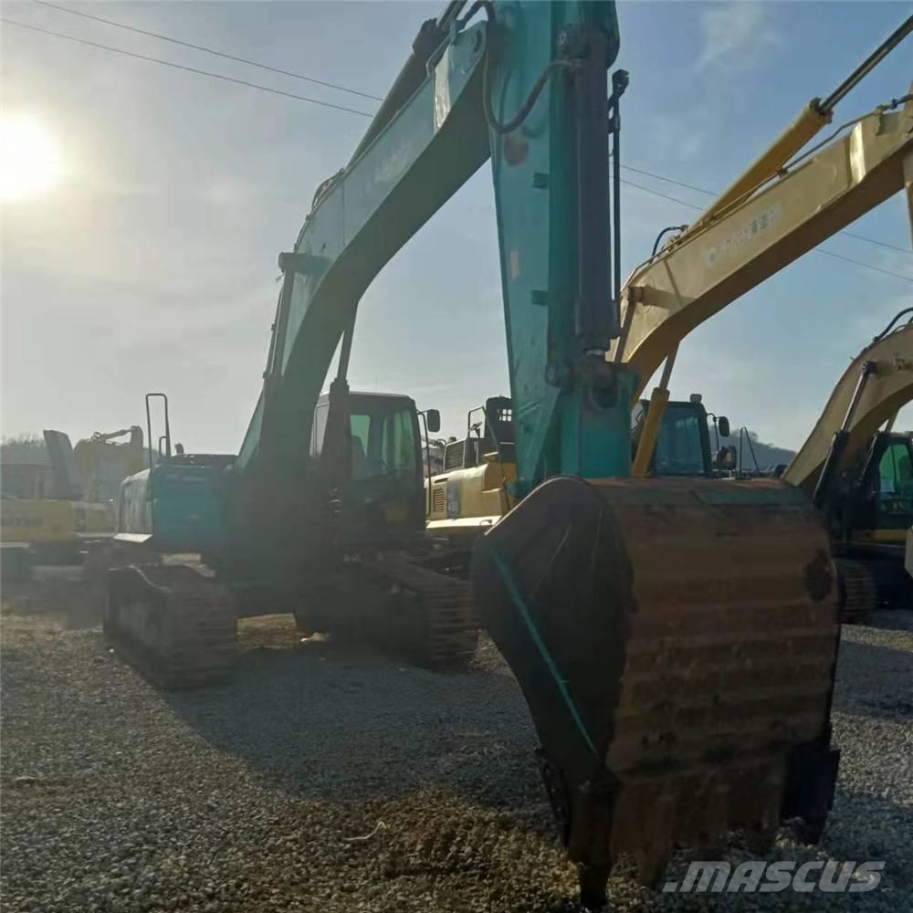 Kobelco SK330D Escavatori cingolati