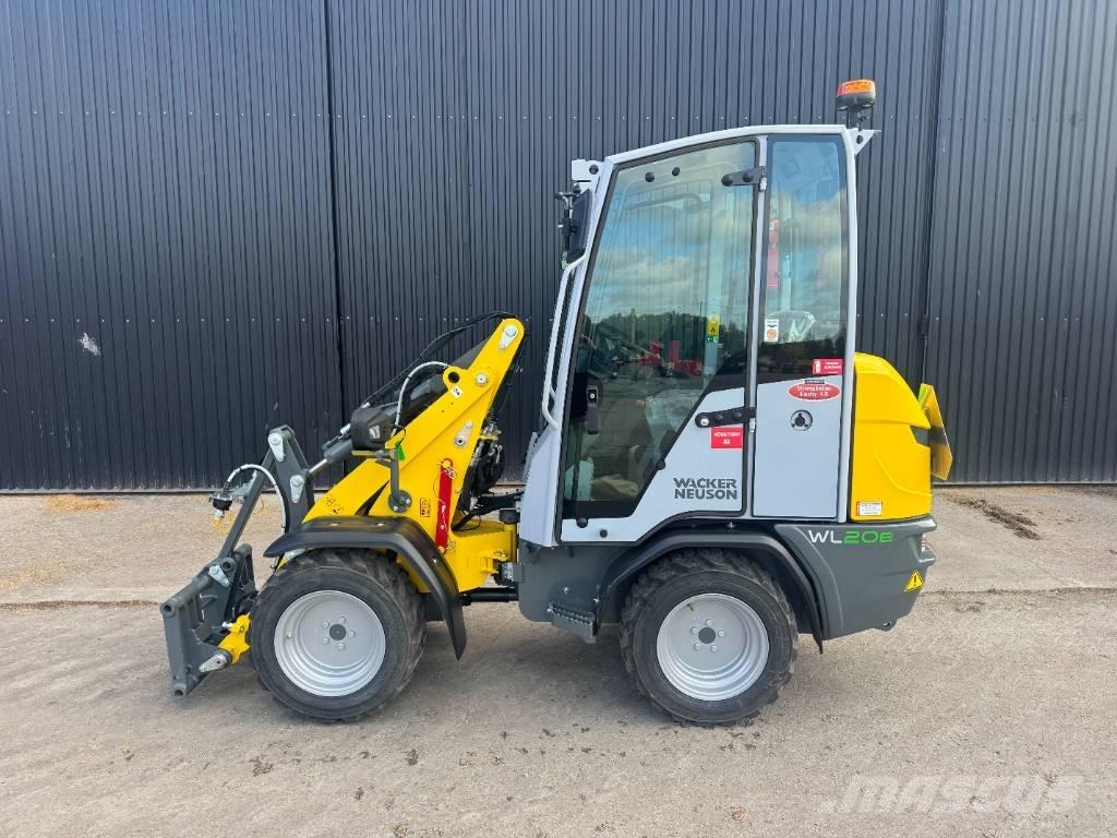 Wacker Neuson WL 20e Mini Pale Gommate