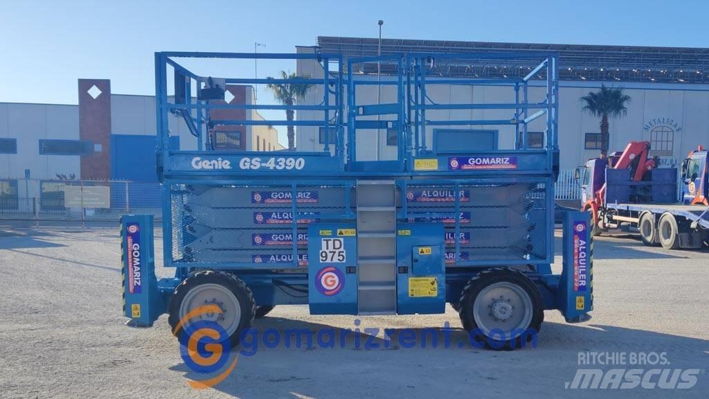 Genie GS 4390 Piattaforme a pantografo