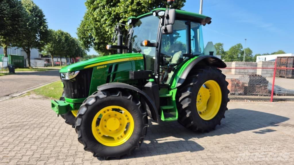 John Deere 5090 R Trattori