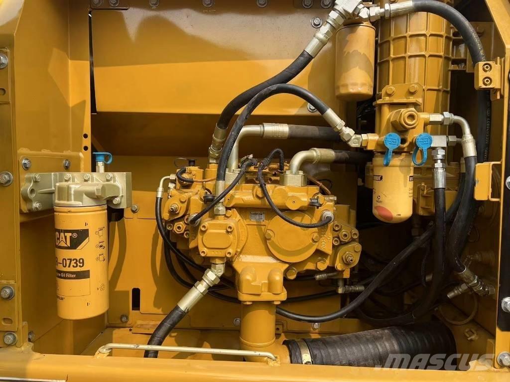 CAT 320 D Escavatori cingolati