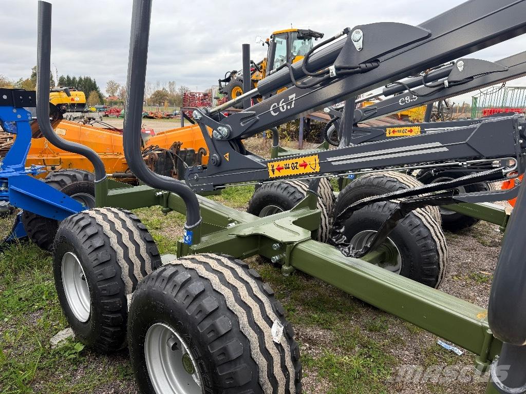 Farma T9 DS 6,7 kran Rimorchi forestali