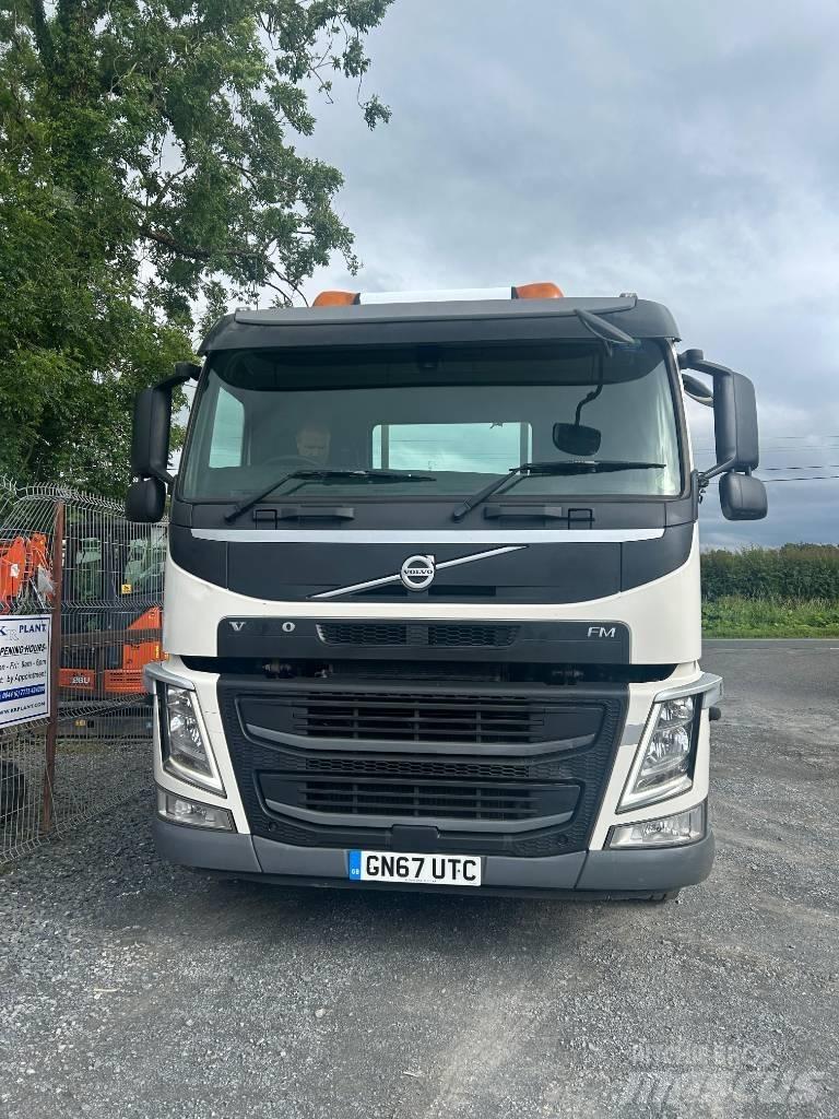 Volvo FM 11 330 Autocabinati