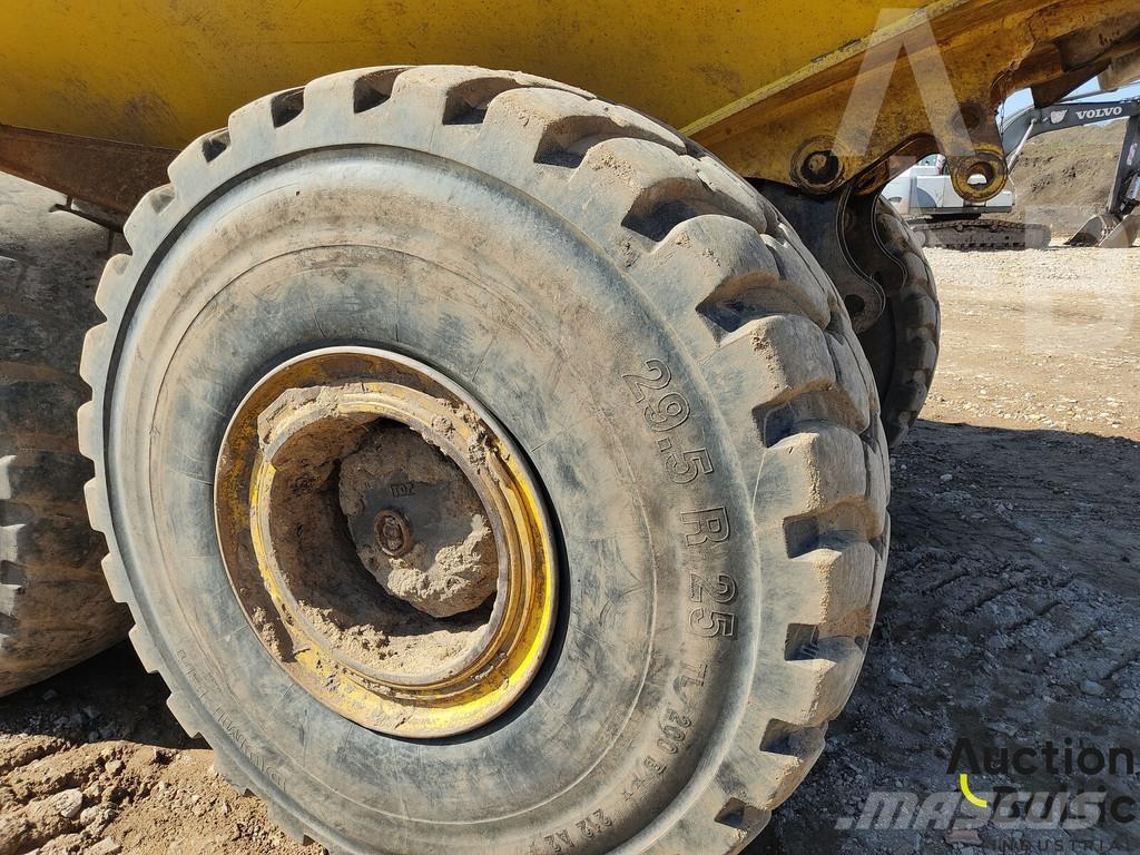 Komatsu HM400 Dumpers articolati