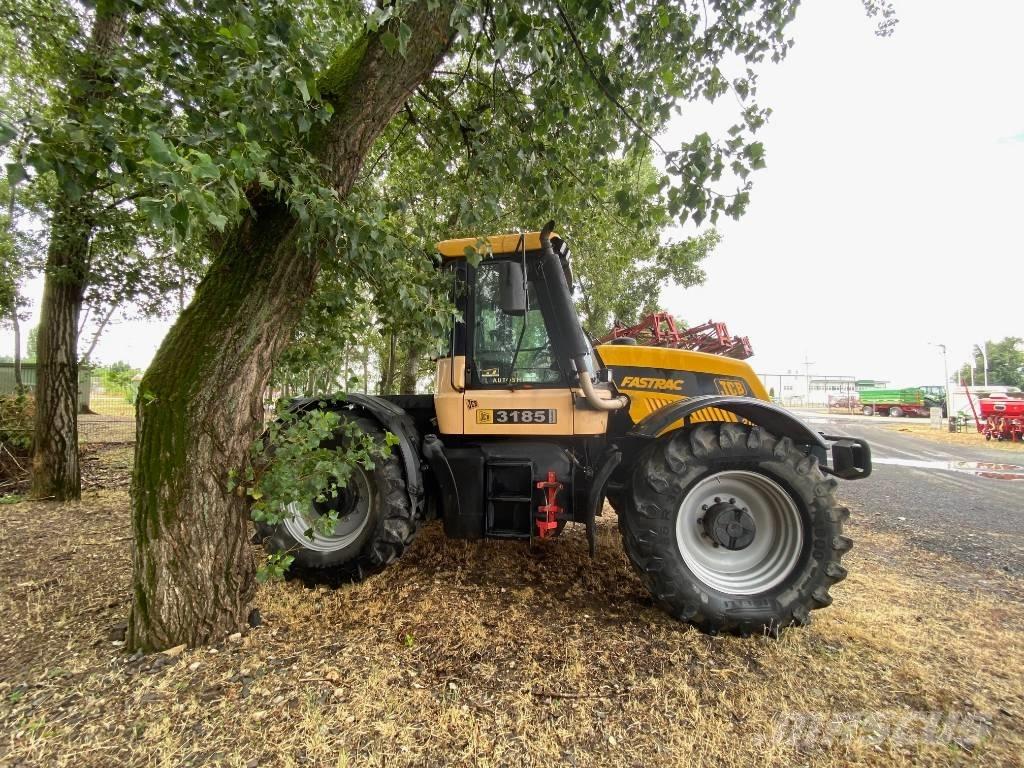 JCB Fastrac 3185 Trattori