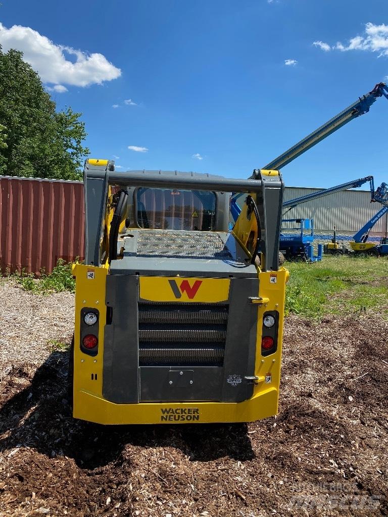 Wacker Neuson SW21 Mini Pale Gommate