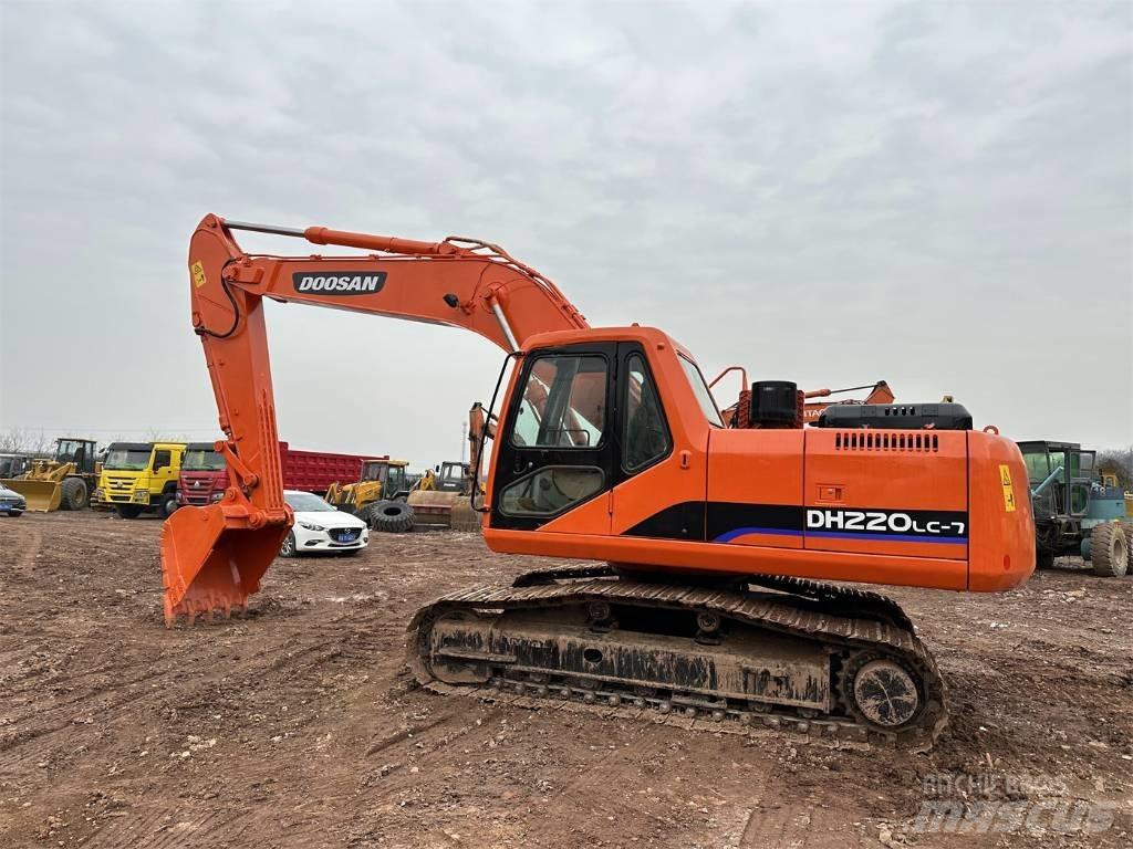 Doosan DH 220 LC-7 Escavatori cingolati