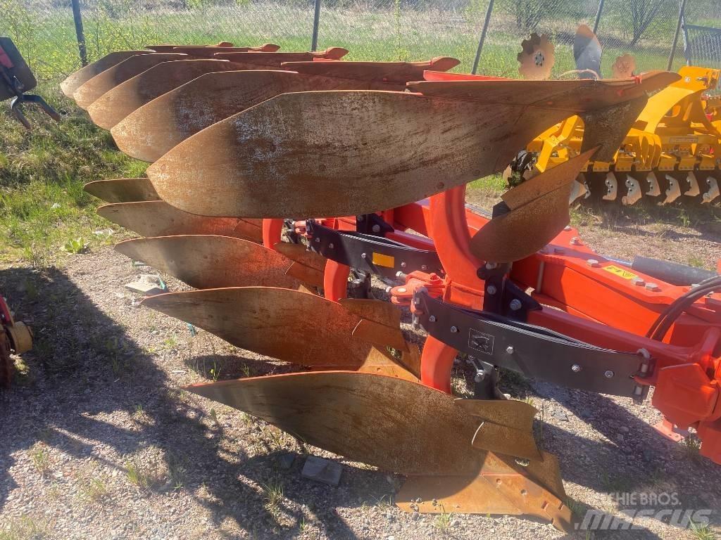 Kubota RM 300 SV Aratri reversibili