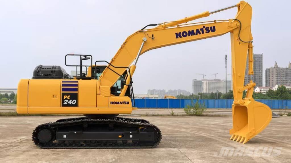 Komatsu PC 240 Escavatori cingolati